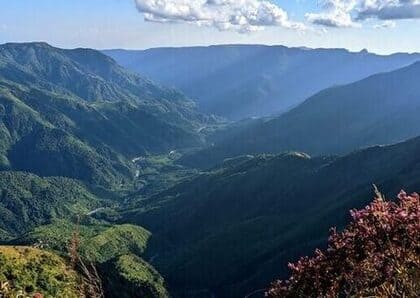 Best places to visit in Meghalaya with misty mountain landscapes in Shillong