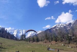 Solang Valley with snow-covered slopes and adventure activities, among the top places to visit in Manali Himachal Pradesh.