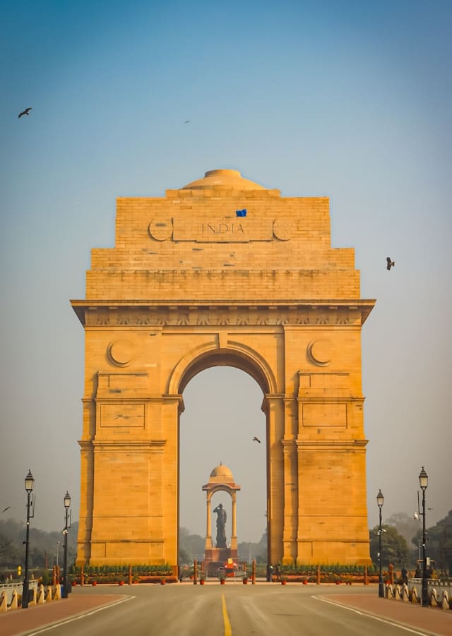 Beautiful Places in India to Visit – India Gate monument in New Delhi with evening lights